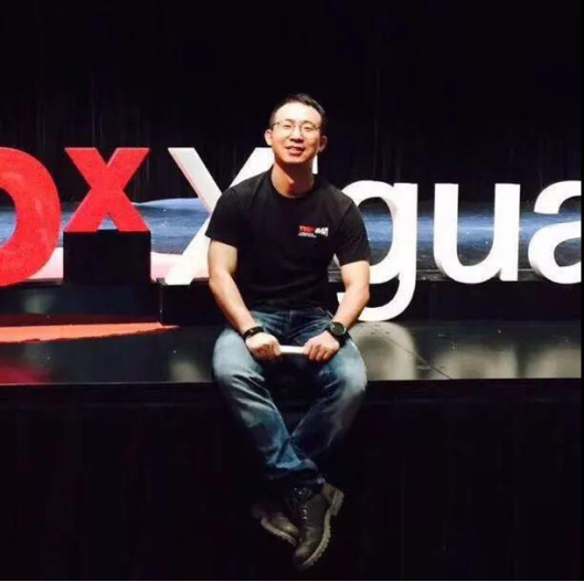 (业余时间参与TEDx Xiguan活动留影)
